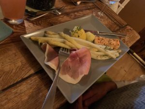 Mehr über den Artikel erfahren Mai-Treffen